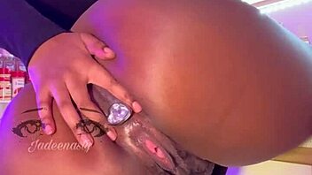 Ms Bulma Briefs Gives You A Show In Her Kitchen