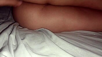 I sneak into stepdaughter's room for the best homemade fuck