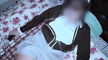 le DOY SU LECHE a mi HERMANASTRA COLEGIALA en su CUARTO y le LLENO DE SEMEN su VAGINA TIERNA video casero estudiante mexicana hd