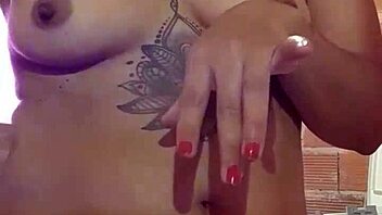 MILF from Argentina, aged 42, showing off her ass