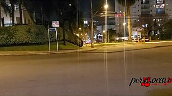 Moto boy chases woman flashing tits on car sunroof