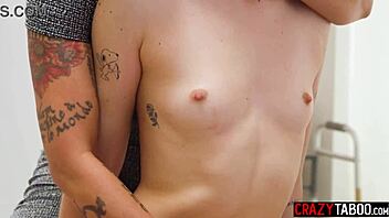 Impatient Liz Jordan Bangs Hot Milf Doctor’s Big Ass After Masturbation!