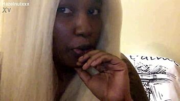 brat hazelnut chats with ebony and blonde