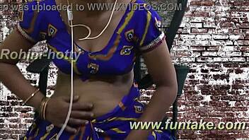 tamil babe dares with dirty talk on cam 🔥