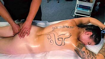 Massage turns to fucking for tattoo girl?