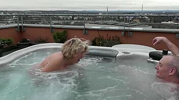 hot tub fucking outdoors now