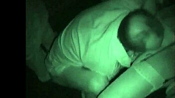 Pernah nampak bogol bioskop liar dengan amatur matang di tempat awam?