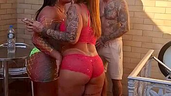 milf with big ass sits on tattooed guy's cock