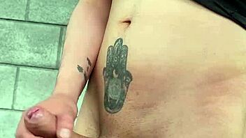 Homemade flashing in nature's public spot