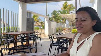 I fuck the desperate tourist during our interview