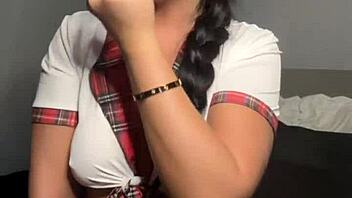 feeling so horny with my british girlfriend using toys