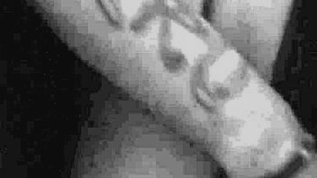 Feeling Wild With Fat Lil Pound Cake in Bedroom Domination