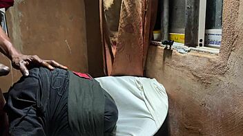 Damn! One Man’s Huge Toy Stretches Young 18+ Asshole Wild!