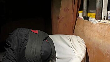 Damn! One Man’s Huge Toy Stretches Young 18+ Asshole Wild!