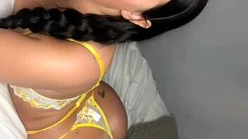 feeling so horny with my british girlfriend using toys