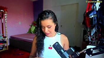 Morena Latina Brunette Spices Up with Dirty Talk for Your Pleasure