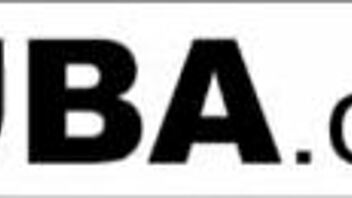 Squirting Babe Vyxen Steel Stuffs Her Pussy With A Toy.