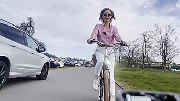 Miss Daisy Diamond rides bike for cute outdoor vlog 😍