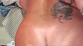 I insert the vibrator in my ass, masturbate together