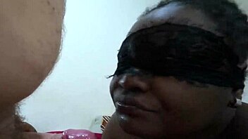 black wife suckin my dik and lettin me cum in her mouf