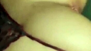 Teen 18+ frees ass for online stranger after gift 😏