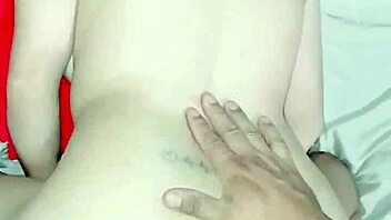 homemade fun with naree in petite interracial scene