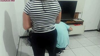 Housewife complains to technician husband ignored new lingerie so she wears it for his opinion