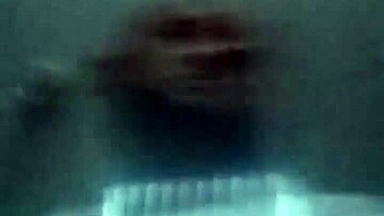 Latina slut gives sloppy deepthroat to monster cock 😘