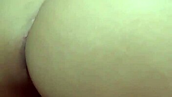 nick tendo orgasmo de quatro bucetinha pequena, ahh simm!!