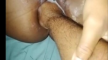 Huge fisting insertion by amateurs!