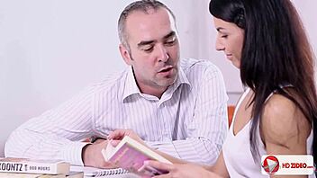 Russian student Zaochnitsa Val gets hardcore anal riding