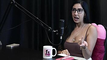 Renatinha Melo's Live Leaks BDSM Submission Tips!