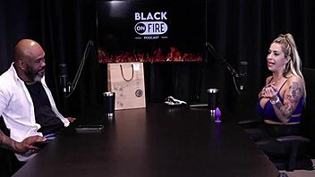 Julia Fontanelli in Special Saddle, Bandit Wife in Prison Interview