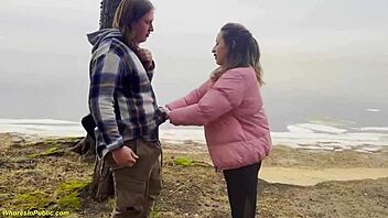 flexible girl, wanna get stretched and banged hard in public?