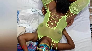 I make the whore cum on oral sex