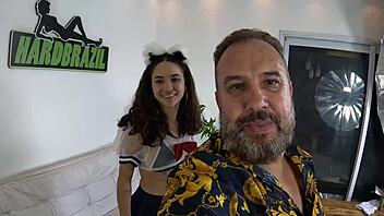 Laurinha Alice, what’s happening in Ted’s new mansion with wet latina backstage action?