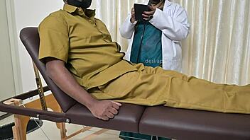 Lucky taxi driver scores handjob from cute doctor