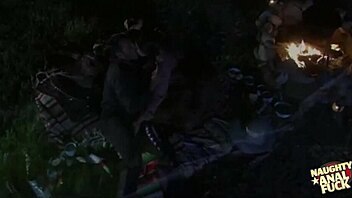 Brunette with small tits seduces him for all-night fucking 😍