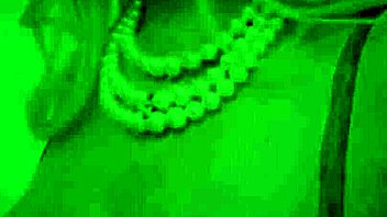 Tiny Stepdaughter Melody Marks And Milf Stepmom Jenna Starr Share Big Cock