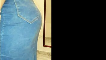 i love banging hard in my tiny miniskirt