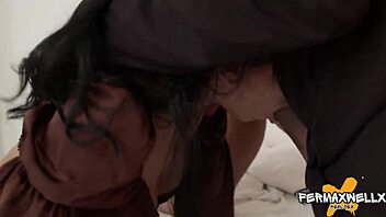 Sexo Rico Y Delicioso Con Una Hermosa Y Petite Latina - Coño Apretado - Fermaxwellx & Daniela Ortiz