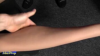 tallest doll funny review jokestrap