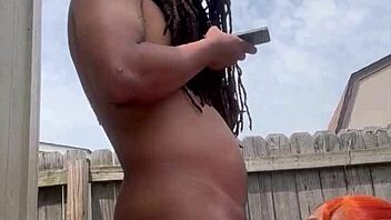 Ebony Babe Gets Dicked Down Outdoors Suggestively