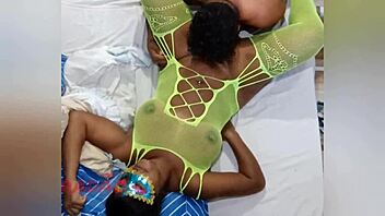 I make the whore cum on oral sex