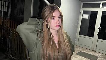 I met porn star comatozze on the street any chance ill get lucky