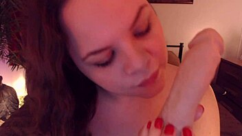sw33tcherry performs blowjob on webcam with dildo and toys