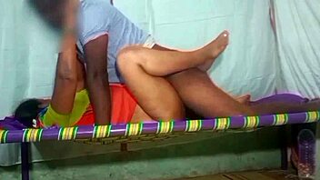 Housewife gives blowjob to house owner in dorm