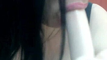 Live Dildo Oral Sex Cam