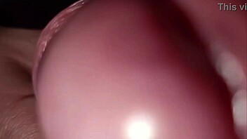 Listen to this explosive cumshot with intense Italian dirty talk!