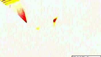 Elsa Jean Masturbates Nude for You